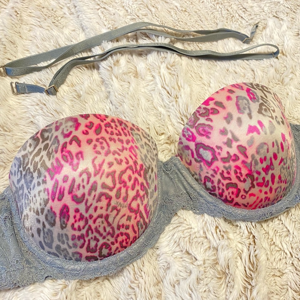 Victoria’s Secret bra